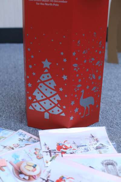 Cardboard Pop Displays Of Lanshow For Christmas HLD-F822