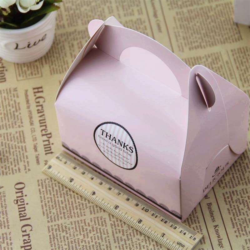 1. Pastry Packaging Boxes