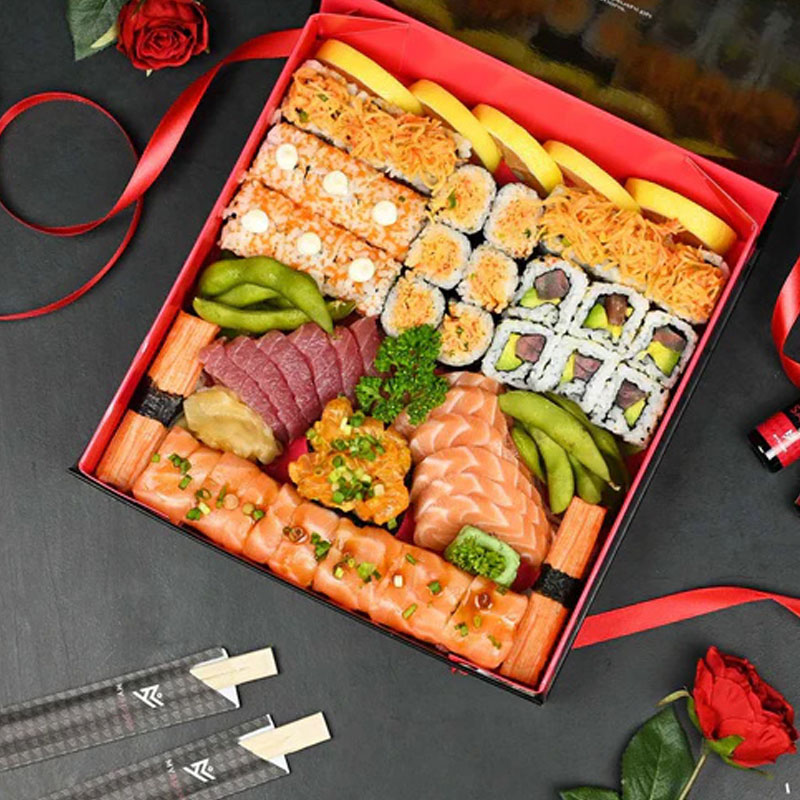 Customized Delivery Sushi Bento Magnetic Paper Box with Insert for Sauce Cups -Holidaypac