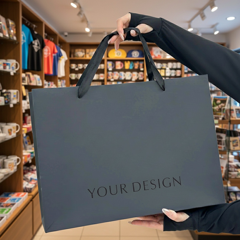 Custom Luxury Paper Shopping Bags with Logo Printing for Retail and Gift Packaging
