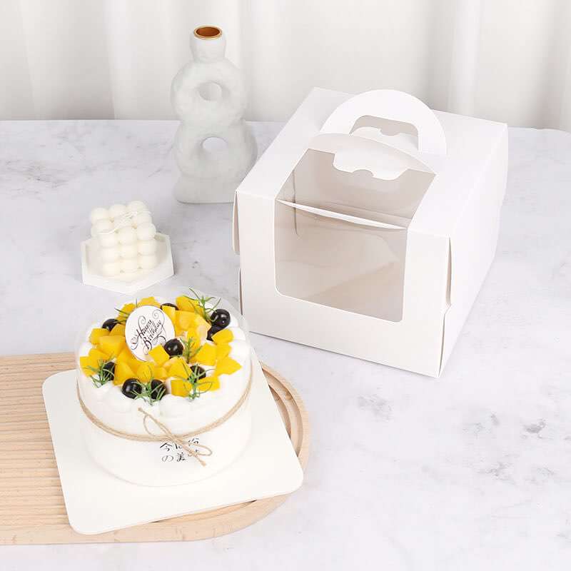 How to stand out from the market with a cake boxes?